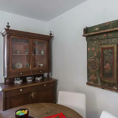 Tourists Atelier Apartment *